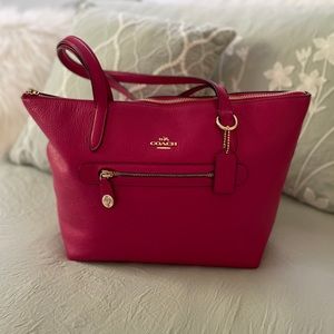 Hot Pink Coach Tote! Brand new condition!